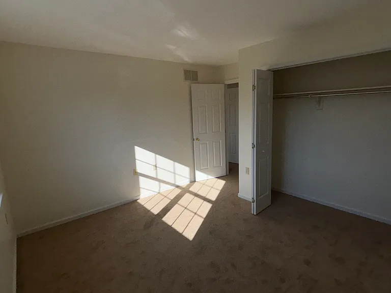 408 Tamarack Dr — Photo 50