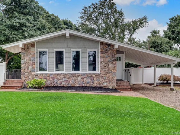47 Hayrick Lane, Commack, NY 11725