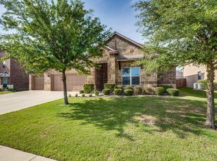 5465 Red Rose Trl, Midlothian, TX 76065