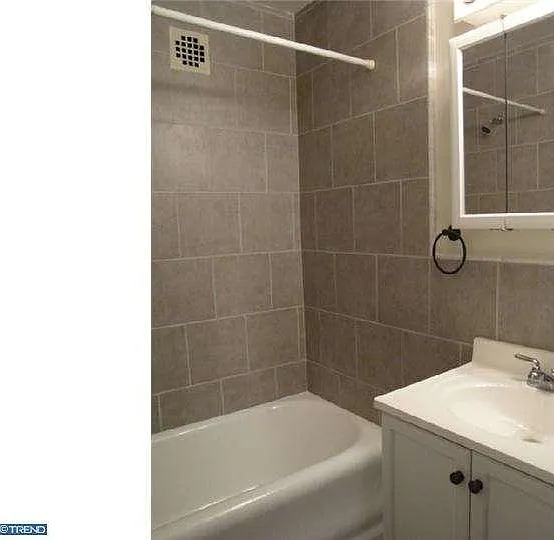 1324 Locust St #1403 — Photo 3