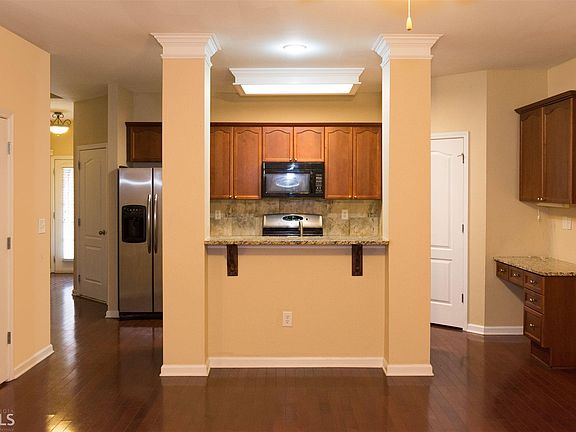 4th image of 5878 Oakbrook Lake Ct