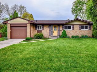 2700 Greenbriar Ave, Lansing, MI 48912