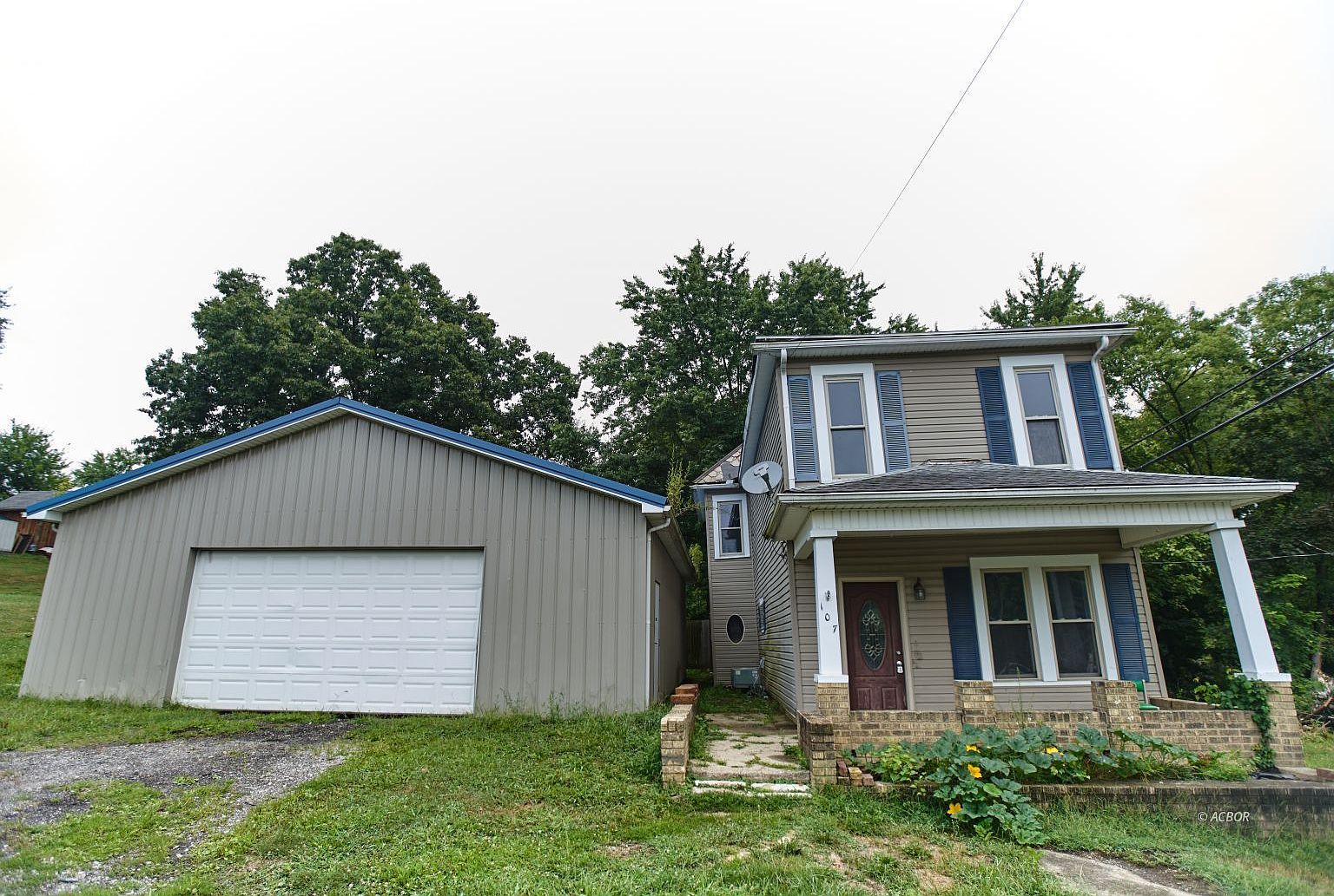 107 W Ewing St, New Straitsville, OH 43766 Zillow