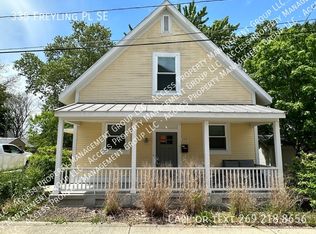 335 Freyling Pl SE, Grand Rapids, MI 49506