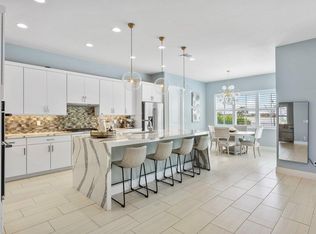 983 Hookline Cir, Loxahatchee, FL 33470