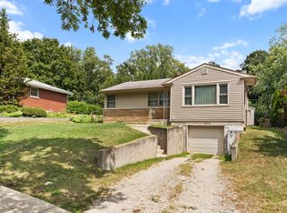 4609 Wilson Ave, Downers Grove, IL 60515