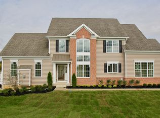 625 Tournament Dr, Moorestown, NJ 08057