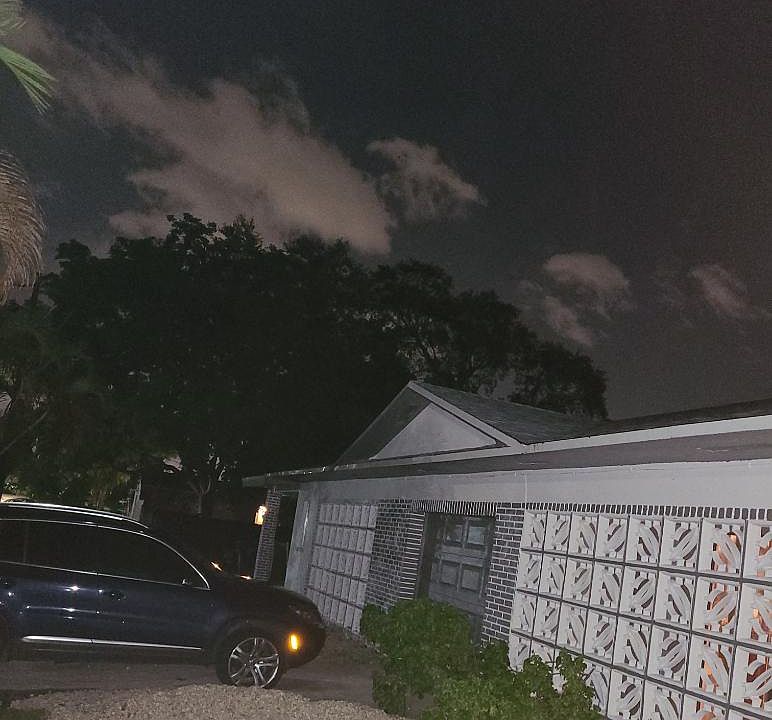 1st image of 3245 SW 61st Ave