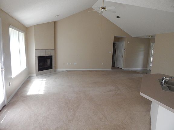 2nd image of 2022 Coral St