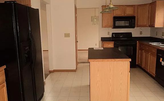 3rd image of 2302 Northtowne Pl #1