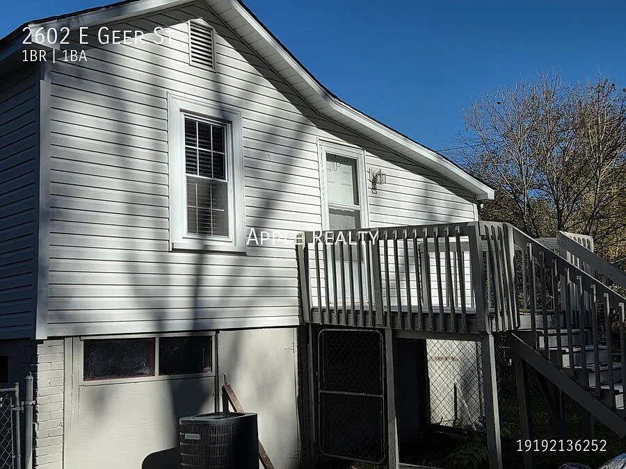2602 E Geer St - Available Now! Free 2-Week Move-In Special — Photo 3
