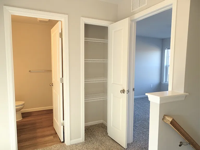 21 Cobblestone Ct — Photo 8