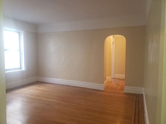 4th image of 435 Fort Washington Ave APT 5E