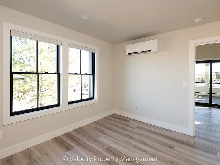 3031 NW Tharp Ave #2 — Photo 12