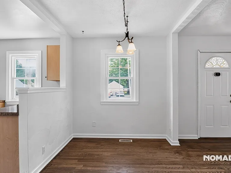 9 Chowan Dr — Photo 2
