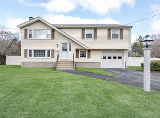 134 Curtis Ave, Stoughton, MA 02072