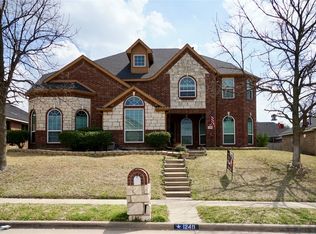 1240 Kensington Dr, Desoto, TX 75115