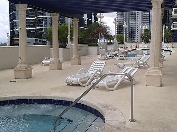2nd image of 1200 Brickell Bay Dr APT 2704