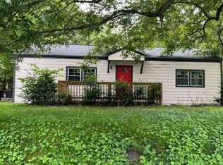 687 W Warren Dr, Forest Park, GA 30297