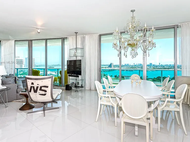 900 Biscayne Blvd #2006 — Photo 7