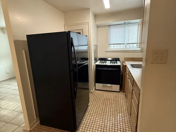 5100 Bass Pl SE, Washington, DC 20019