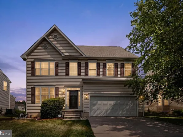 43 Barkley Ct, Dover, DE 19904
