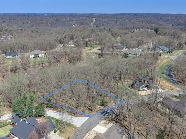 3 Damerham Ln, Bella Vista, AR 72714