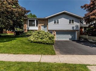 1241 Rose St, Cambridge, ON N3H5K9