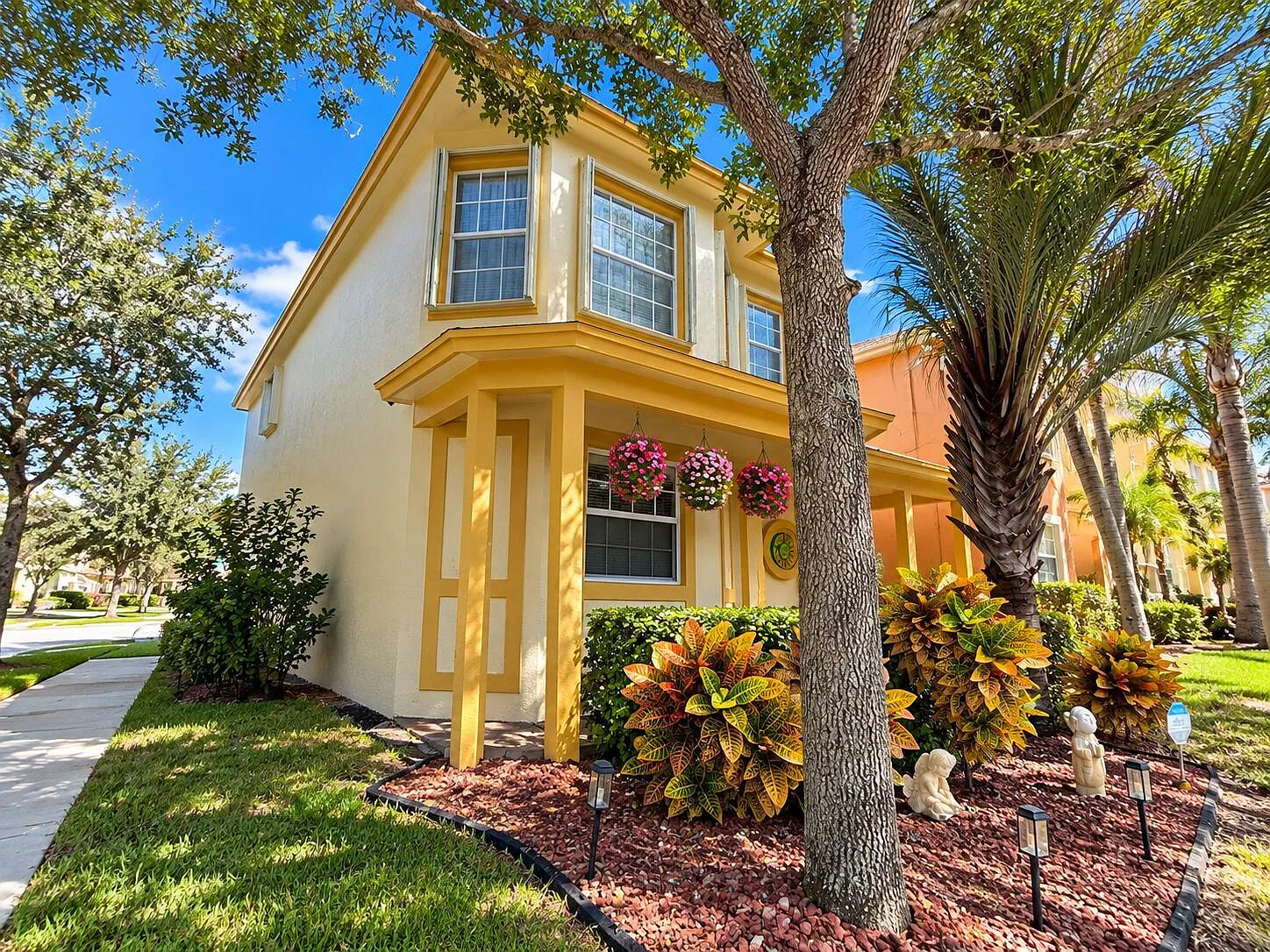 3 bed, 2.5 bath, 1481 sqft, $2,800 — Photo 4