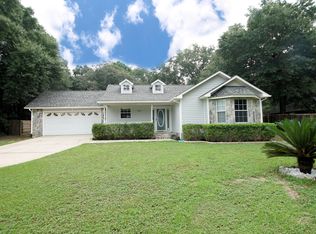 5589 Wheeler Pl, Crestview, FL 32539