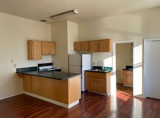 148 N Bridge St APT 2, Sheridan, OR 97378