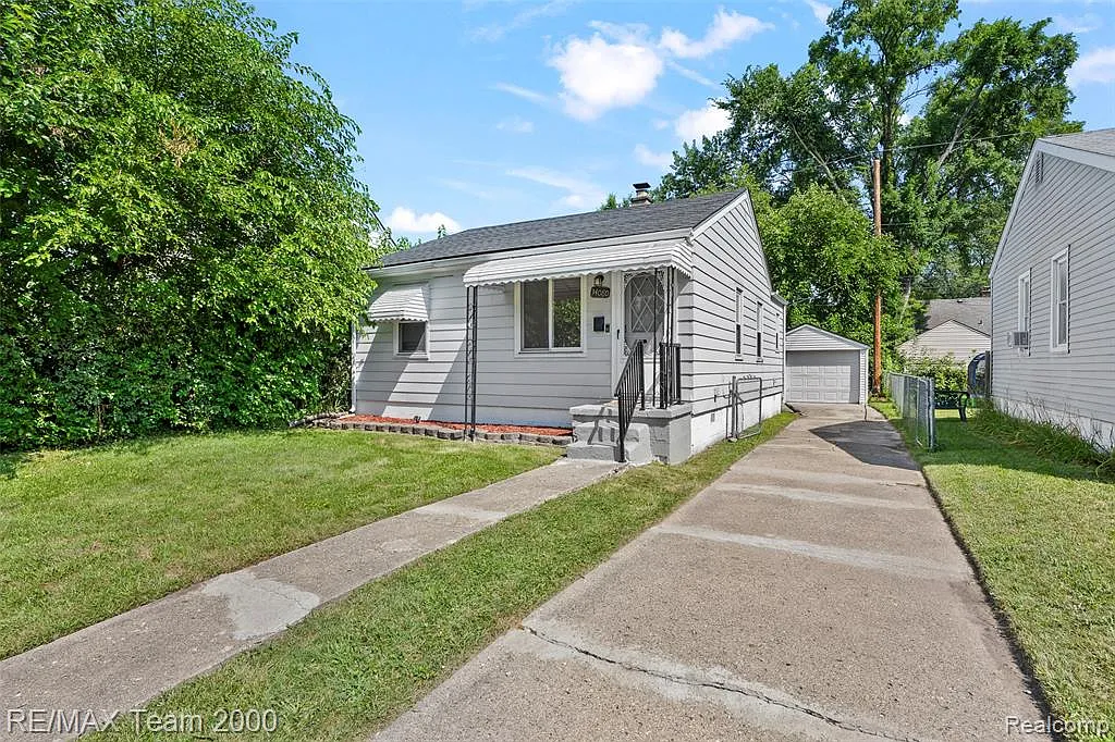 2 bed, 1.0 bath, 720 sqft, $1,500 — Photo 3