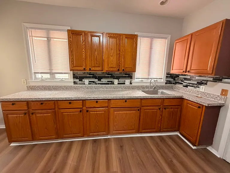 8 Arch St #1B — Photo 3