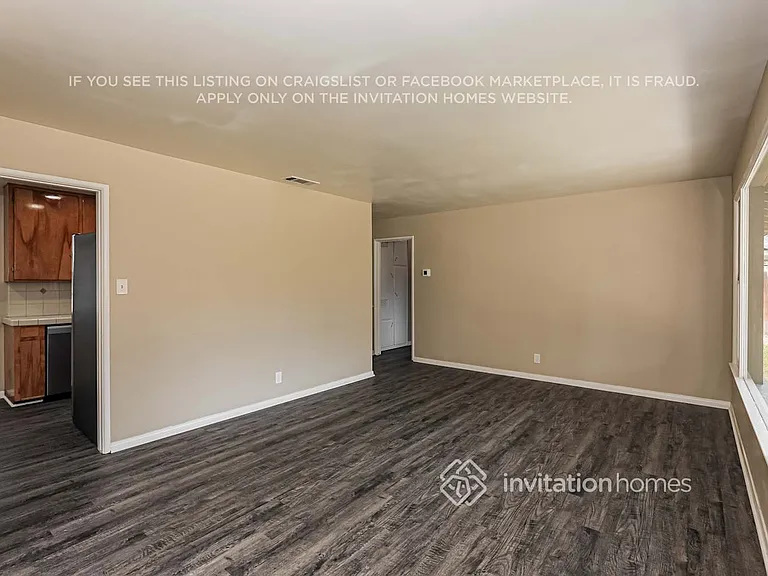 6910 Malibu Dr — Photo 5