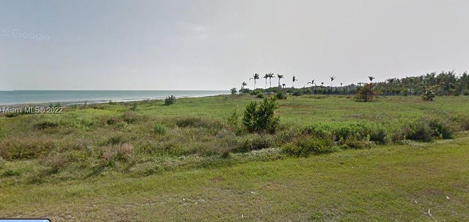 2nd image of 2355 Coco Plum Dr