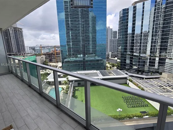 1300 Brickell Bay Dr APT 2100, Miami, FL 33131