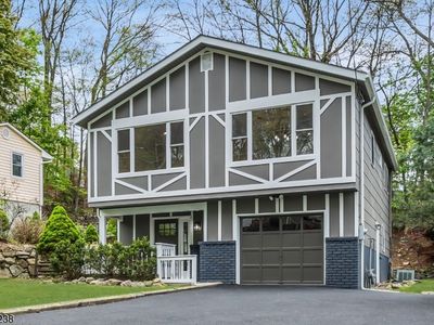 26 Laurie Rd, Landing, NJ, 07850