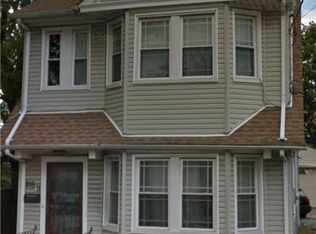 21611 135th Ave, Springfield Gardens, NY 11413