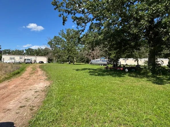 7575 &7627 Amarillo Lane, Seneca, MO 64865