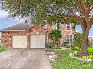11627 Timberly Park Ln, Cypress, TX 77433
