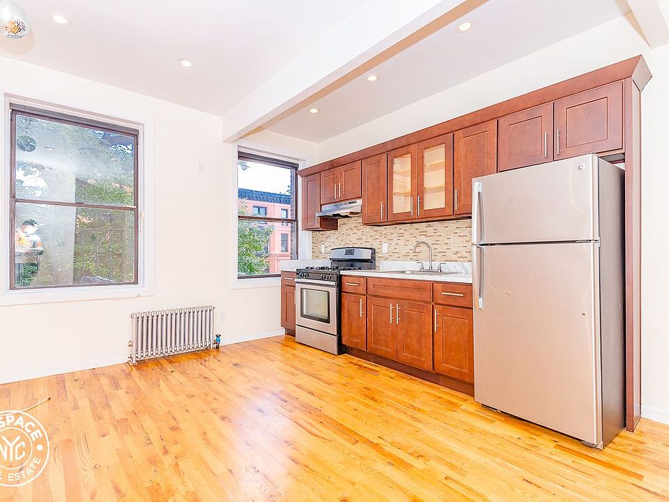 1st image of 170 New York Ave #12FF