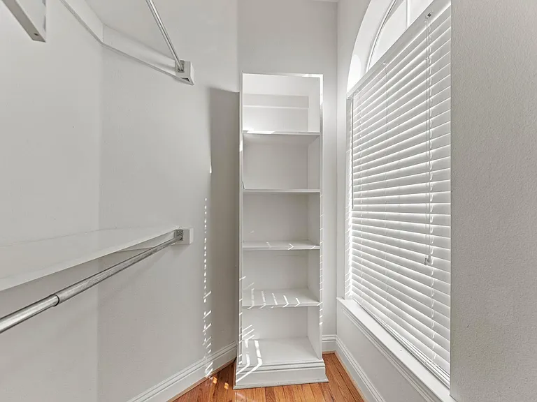 5816 La Vista Dr — Photo 26