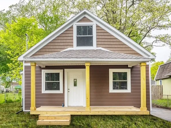 3208 Bowdoin St, Des Moines, IA 50313