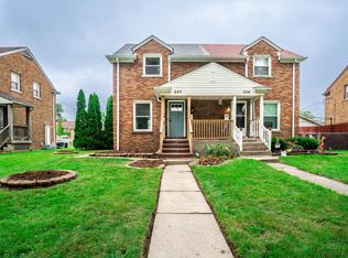 225 Adelaide Pl, Munster, IN 46321