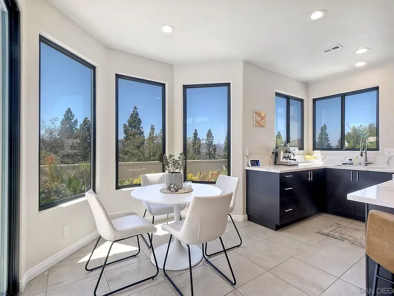 17586 Bocage Point — Photo 14