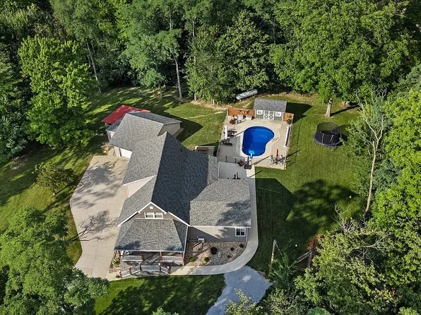 1684 Rock Rd, Mansfield, OH 44903