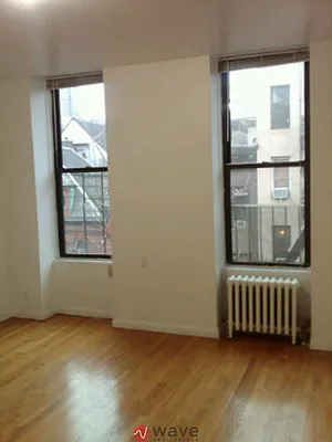 Rented by Wave Real Estate Group | media 1