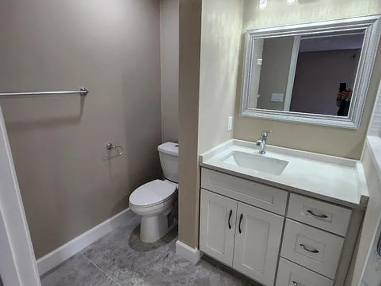 304 Wilson Ave — Photo 29
