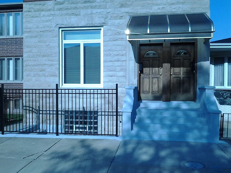1st 2nd and 3 front entrance