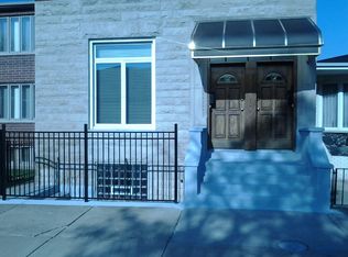 2722 S Wells St, Chicago, IL 60616
